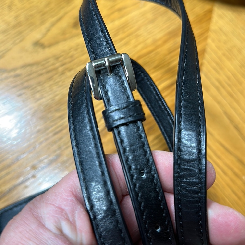 MICHAEL KORS Small Sloan Leather Gusset Crossbody - Picture 4 of 16
